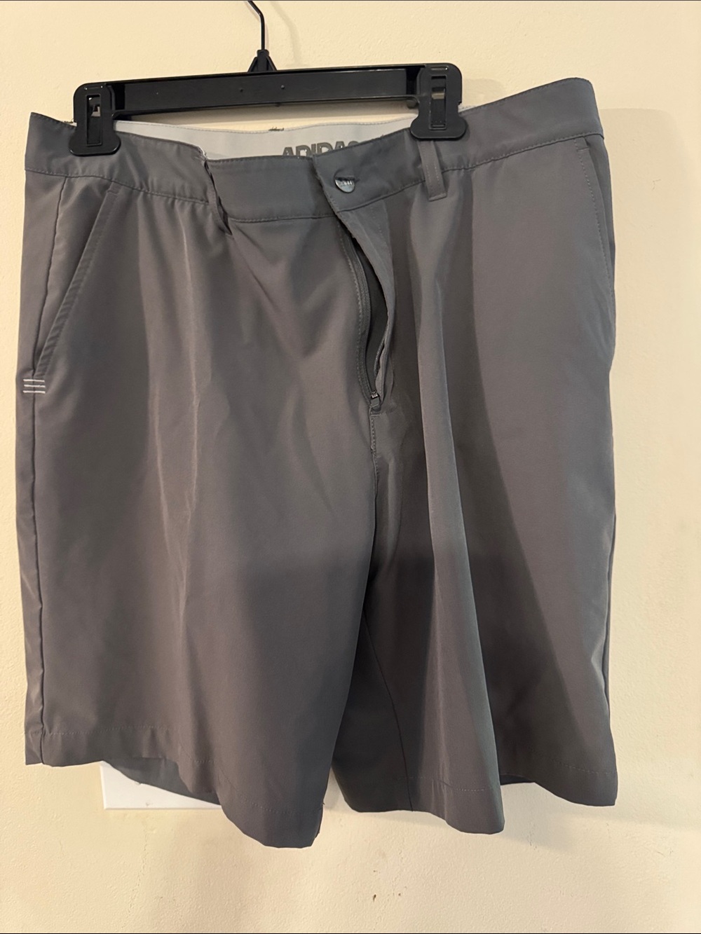 adidas Men’s Gray Hybrid Performance Shorts